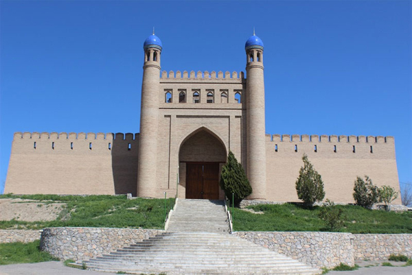 Moog Fortress Istaravshan
